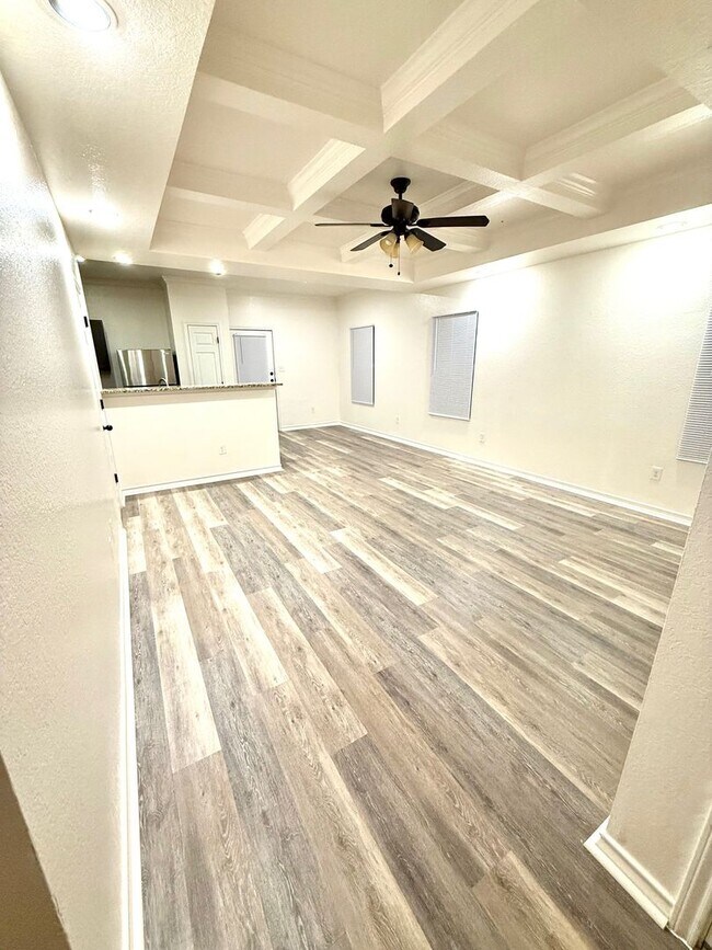 Building Photo - 6420 Attucks Ln