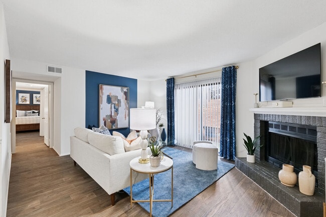 Building Photo - Vetra Quail Hollow