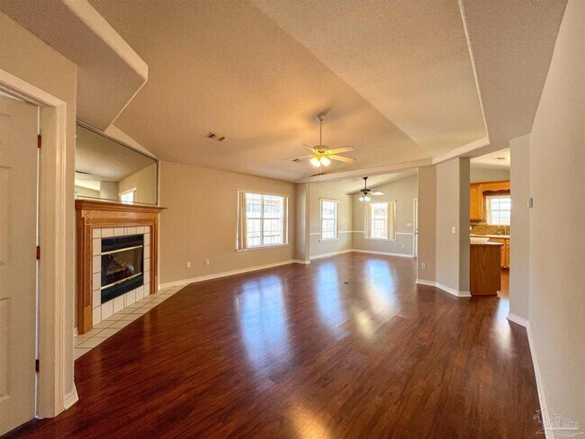 Building Photo - 2967 Creole Way