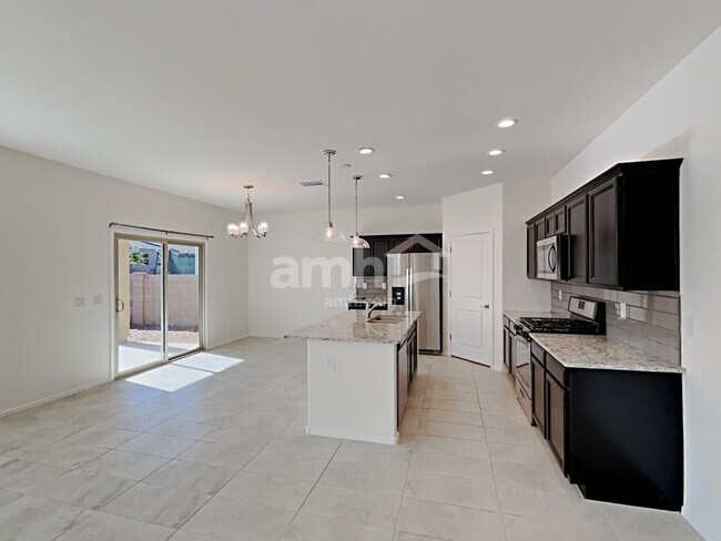 Building Photo - 6869 E Via Arroyo Largo