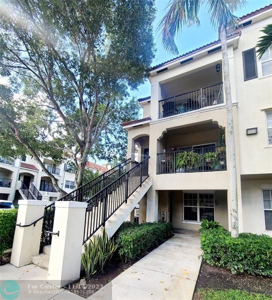 Foto del edificio - 5940 W Sample Rd