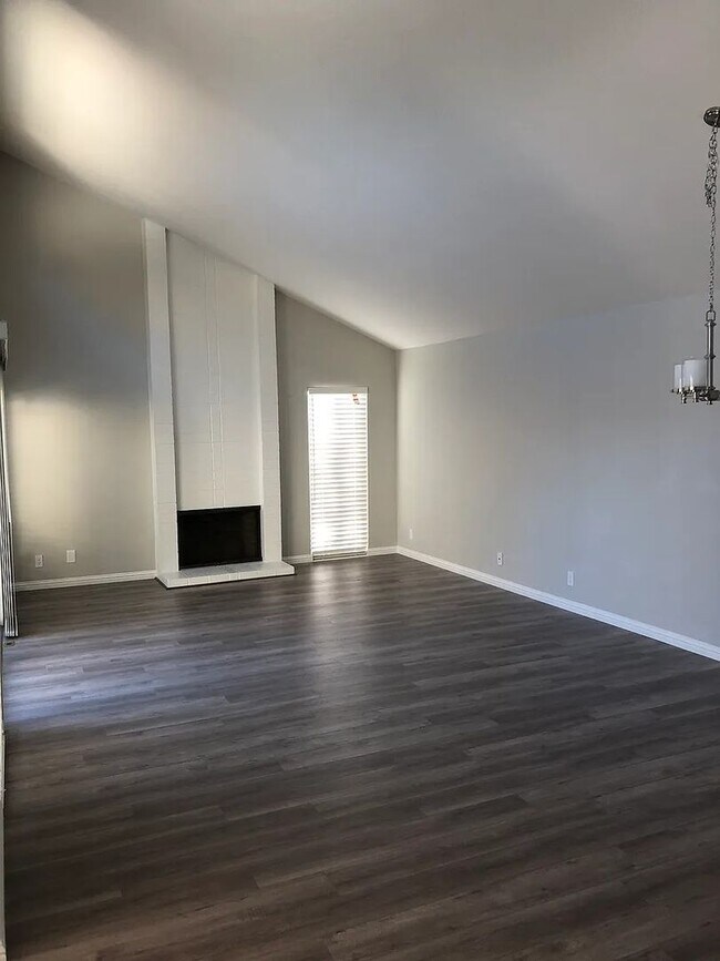 Building Photo - SPACIOUS 2BD/2BA CONDO IN ALAMDEA (BAYFARM ISLAND)!!! Available 02/01/2026