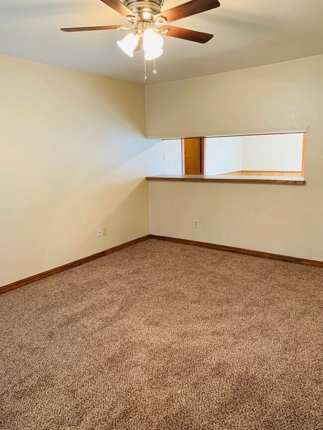 Foto del edificio - Nice Home for rent in Van Buren **MOVE IN ...