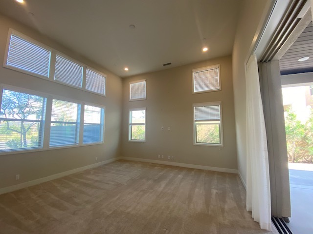 Building Photo - 160 Crossover