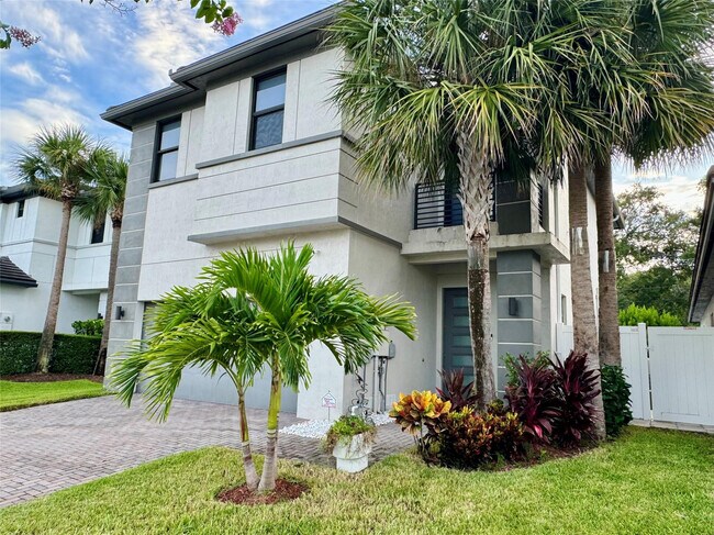 Foto del edificio - 4915 Whispering Way