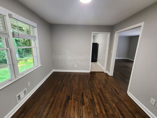 Foto del edificio - 2689 Collier Dr NW