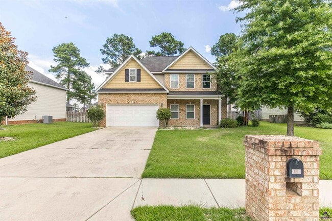 Building Photo - 153 Forestbrooke Way