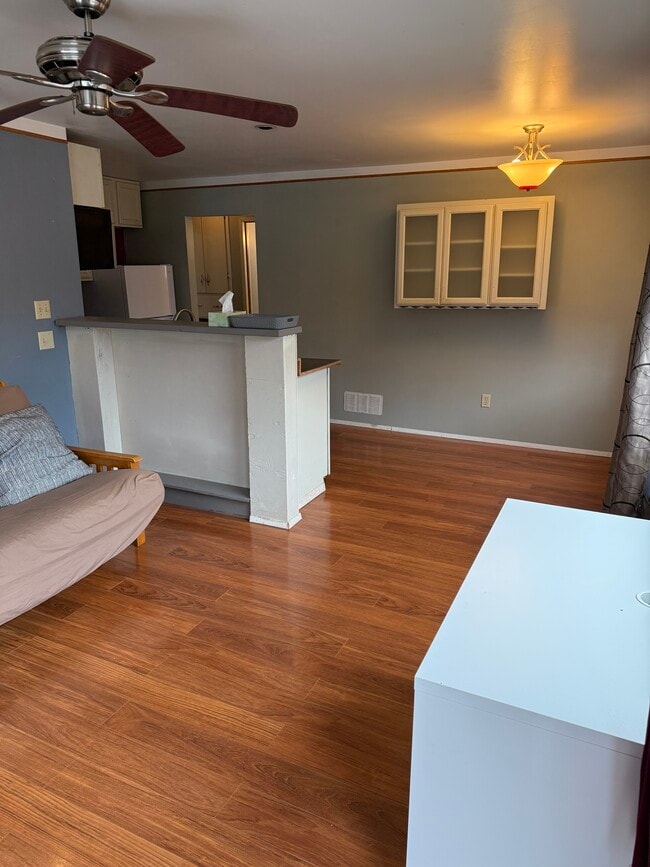 Foto del edificio - 510 Madrona Ave