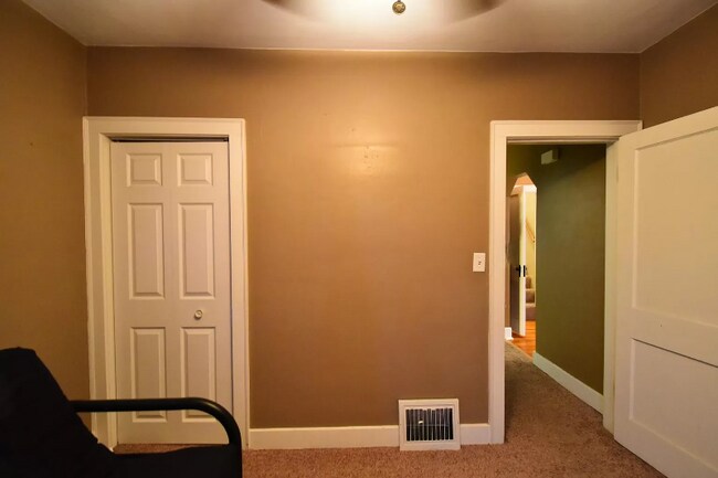 Foto del edificio - 1515 3rd St NE