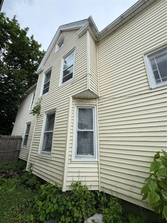 Foto del edificio - 181 Willow St