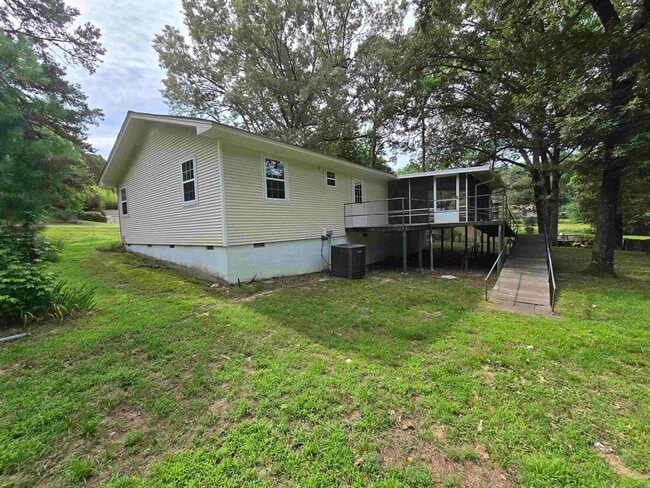 Building Photo - 15224 Atwood Cove