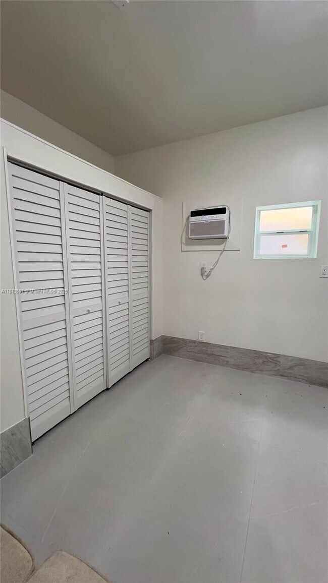 Foto del edificio - 1845 Bay Rd