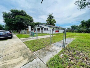 Building Photo - 1388 NW 101st St