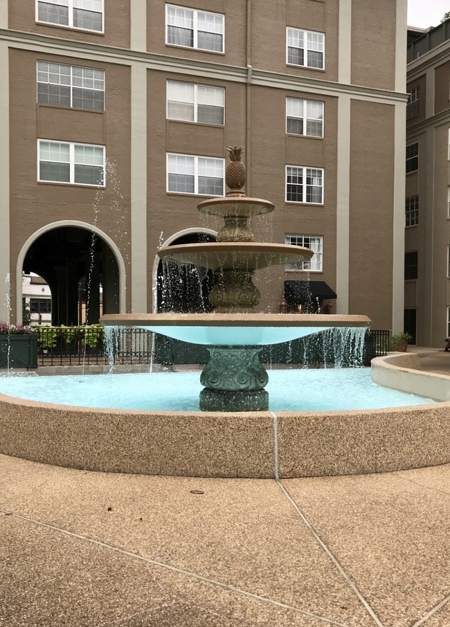1750 St Charles Ave Unit 305, New Orleans, LA 70130 Condo for Rent in