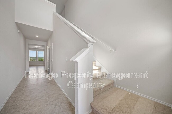 Building Photo - 7327 Tradinghouse Ln