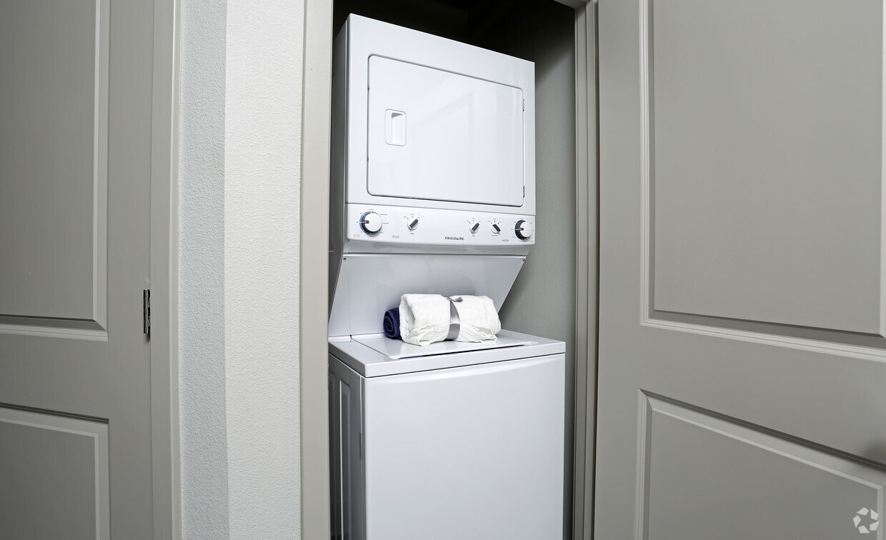 Lavandería en el apartamento - Landon House