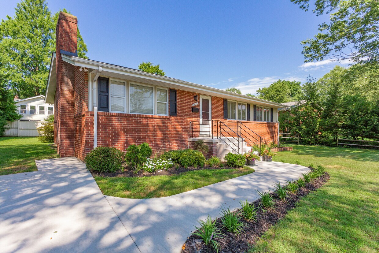 Foto principal - 1420 Audmar Dr