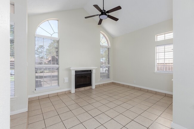 Building Photo - 5442 Garden Village Dr