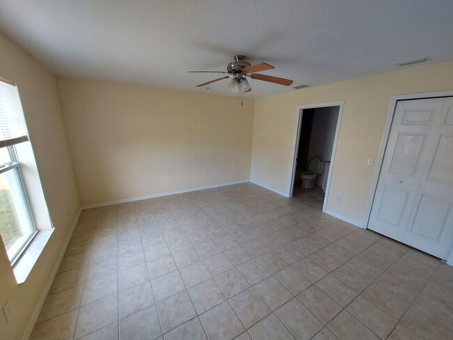 Building Photo - 130 Juniper Loop Cir