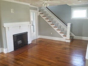 Building Photo - 42 Phillips Rd