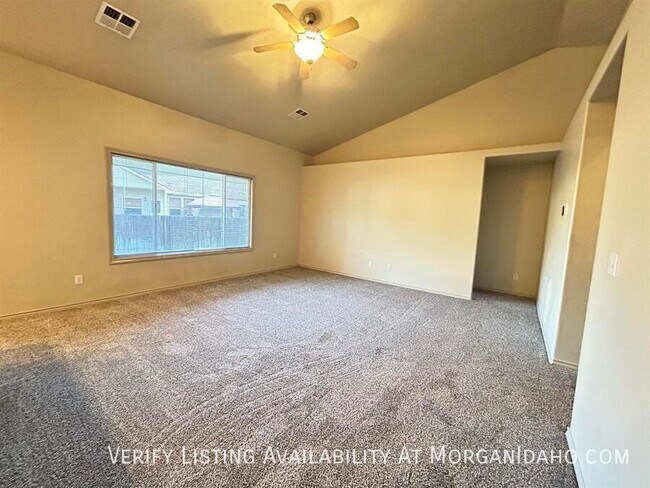 Building Photo - 11136 W Wild Iris St