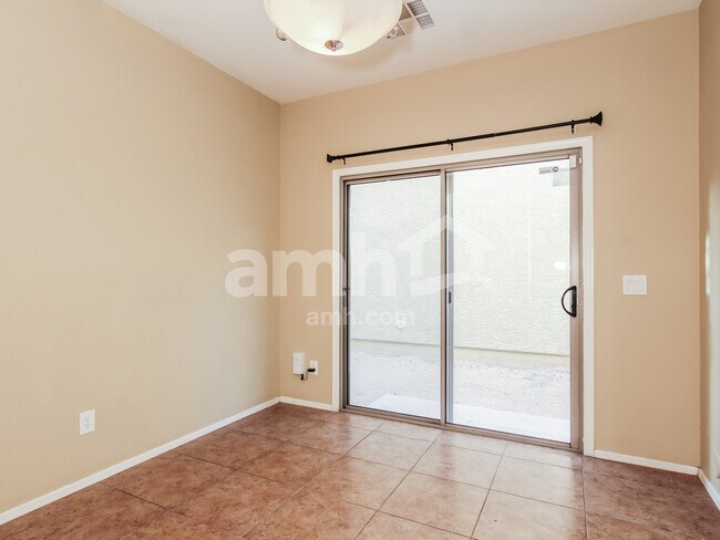 Foto del edificio - 25809 N 54th Ave