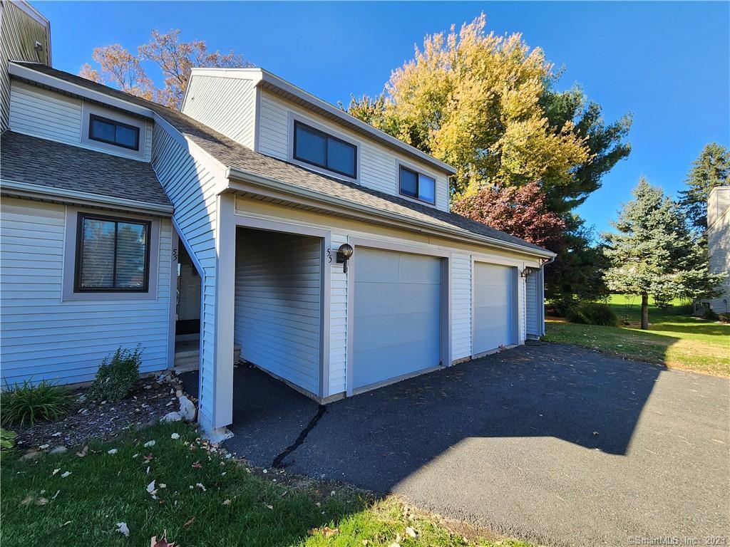 55 Highcrest Dr Unit 55, Rocky Hill, CT 06067 Condo for Rent in Rocky