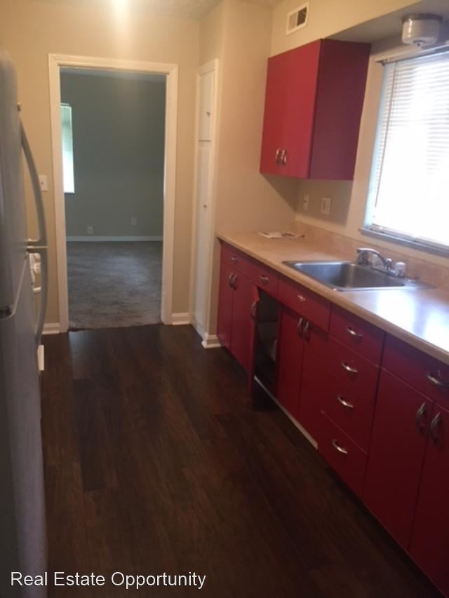 Building Photo - 2 br, 1 bath House - 523 S Waverly St