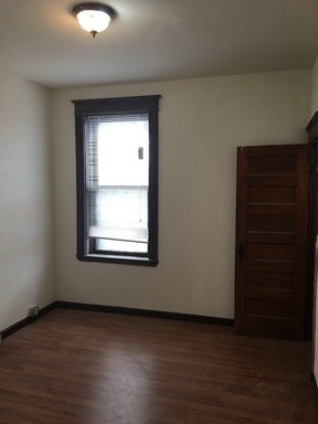 Foto del edificio - 3024 Miami St