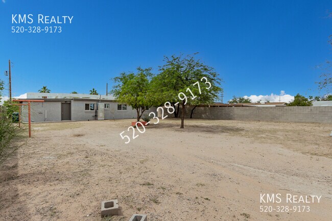 Foto del edificio - 6821 S Clark Pl