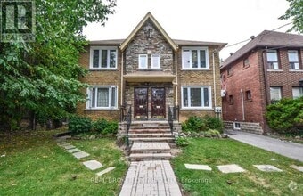 Building Photo - 128 Braemar Ave
