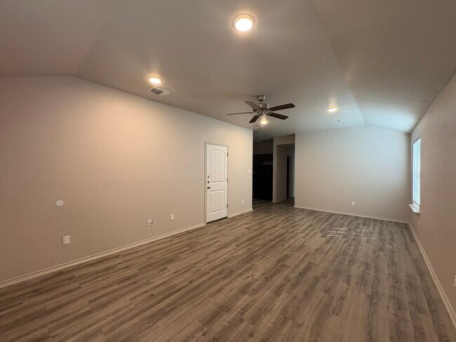 Foto del edificio - 2408 FM 1113