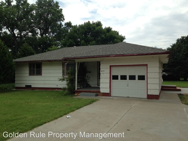 Building Photo - 11 Ensign Dr