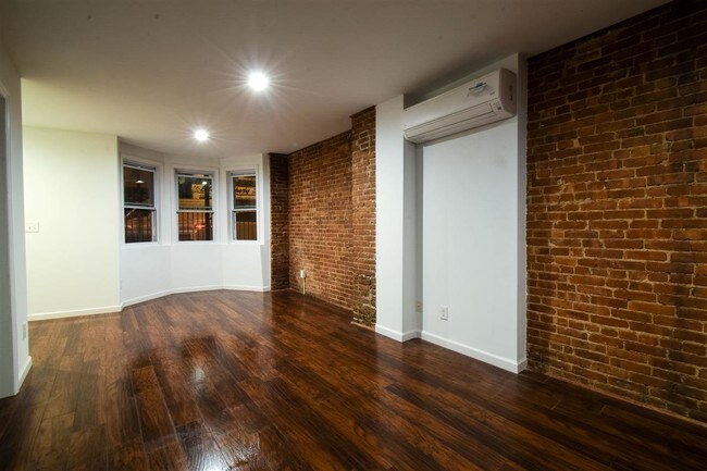 Foto del edificio - 443 West Side Ave