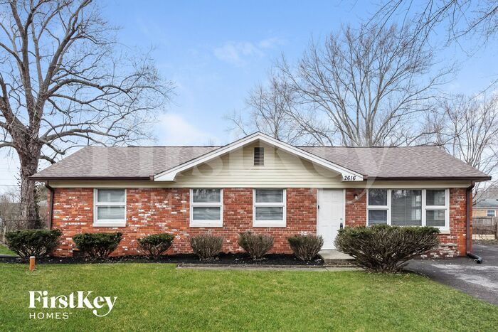 Primary Photo - 2616 Lincoln Ln