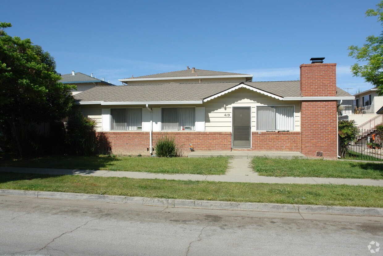 Foto del edificio - 419 Greendale Way