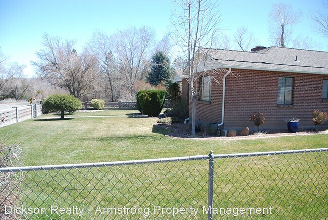 Foto del edificio - 2 br, 2 bath House - 2250 Foothill Rd.