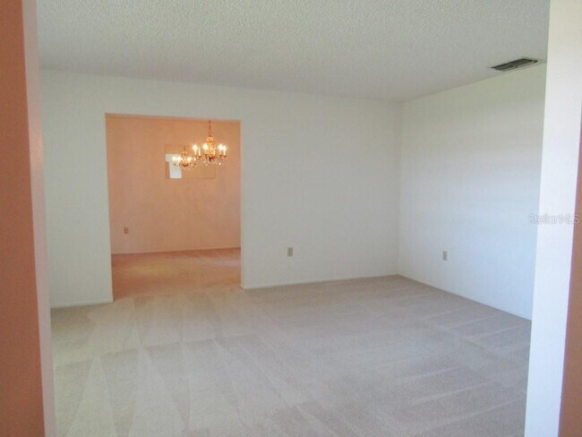 Foto del edificio - 5130 Crystal Beach Rd