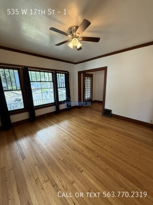 Foto del edificio - 535 W 17th St