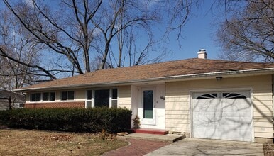 Building Photo - 1606 Oxford Dr