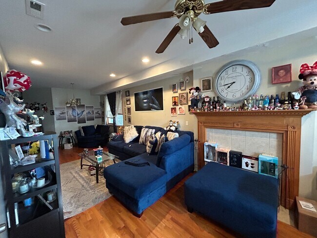 Photo - 5333 S Calumet Ave Apartment
