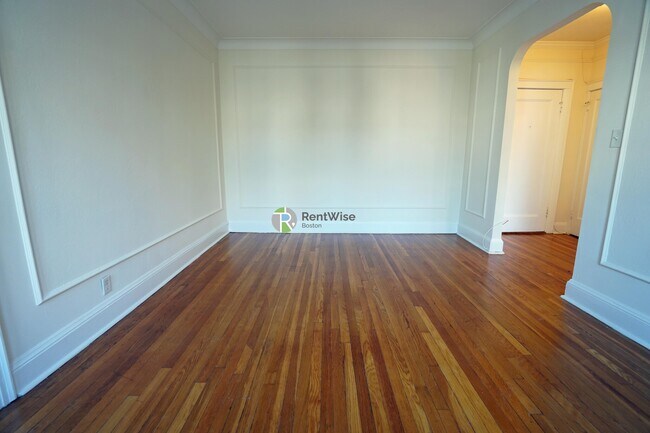 Building Photo - 100 Kilsyth Rd