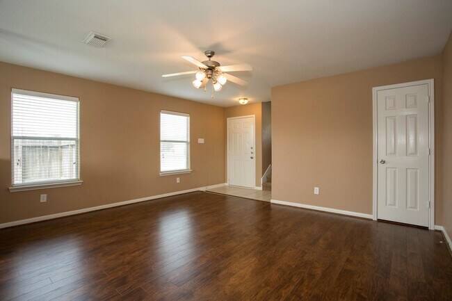 Building Photo - 4302 Pecos River Dr