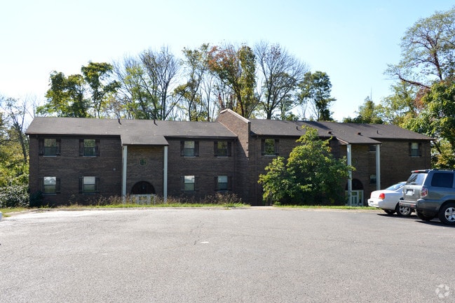 Building Photo - Chateau-Ridge Apartments