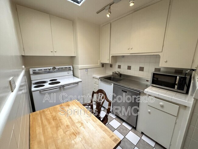 Foto del edificio - 1238 Wood Ave