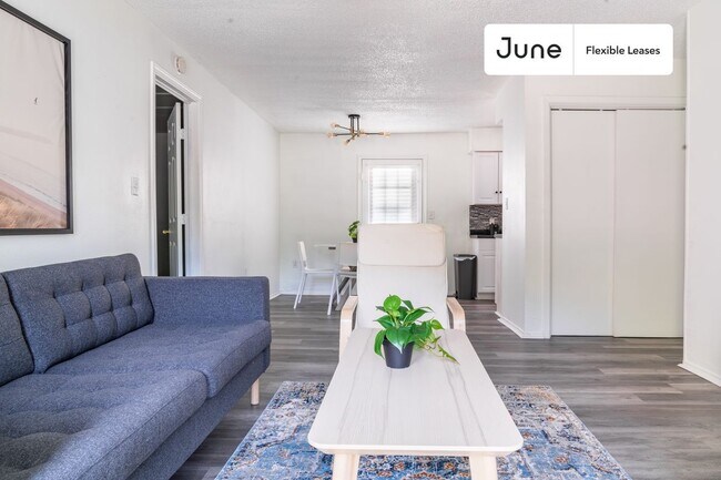 Building Photo - 1109 Gardner Cove