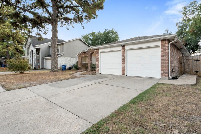 Foto del edificio - 28815 Binefield St