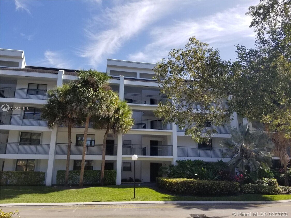 16141 Blatt Blvd Unit 105, Weston, FL 33326 Condo for Rent in Weston