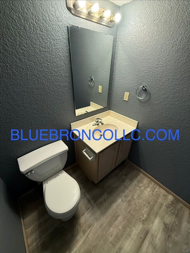 Foto del edificio - Beautiful unit in a quiet cul-de-sac