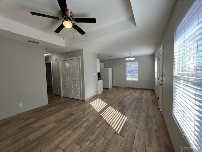 Foto del edificio - 825 N Mississippi St